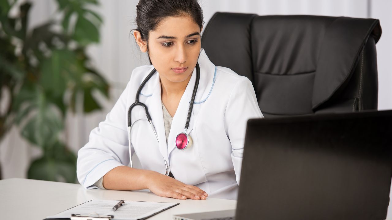 Auxiliary Nurse & Midwife | ANM course in Udaipur | Ayush group of education