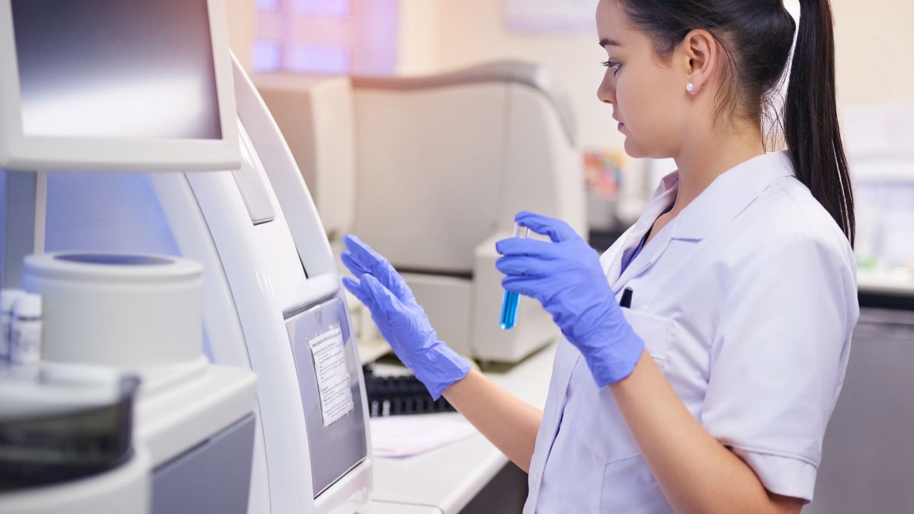 Bachelor of Science in Medical Laboratory Technology B.Sc. MLT course in udaipur